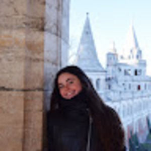 Meet your Posher, Claudine